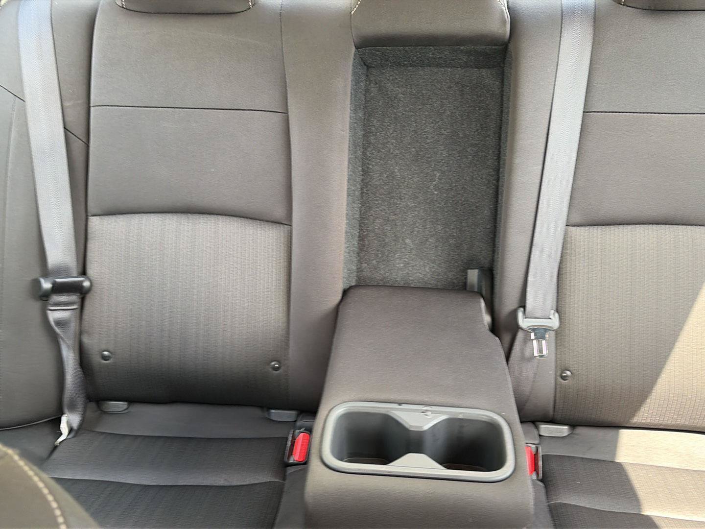 Used 2024 Nissan Altima 2.5 SV FWD image 11