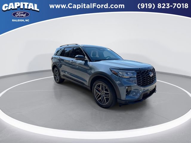 Certified 2025 Ford Explorer ST-Line w/ Premium Package AWD/4WD image 2