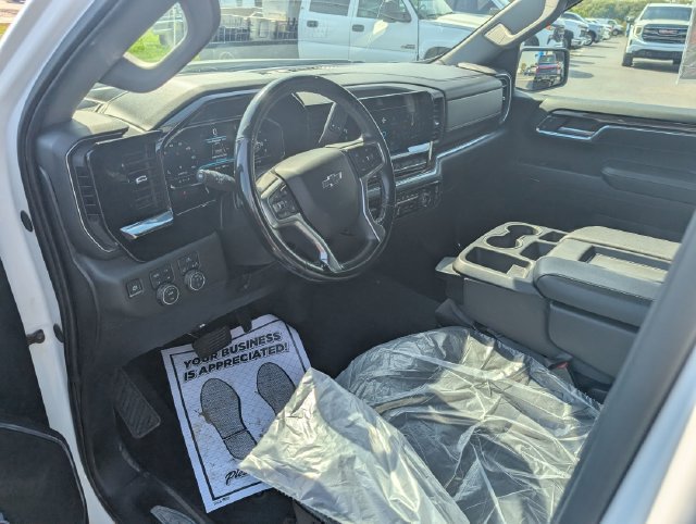 Used 2024 Chevrolet Silverado 1500 RST AWD/4WD image 14