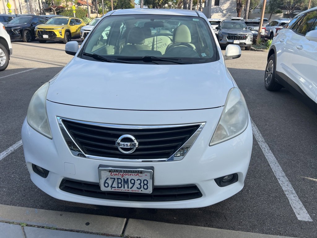 Used 2012 Nissan Versa SL image 2