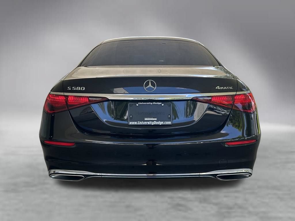 Used 2022 Mercedes-Benz S 580 4MATIC Sedan w/ Rear Seat Package image 33