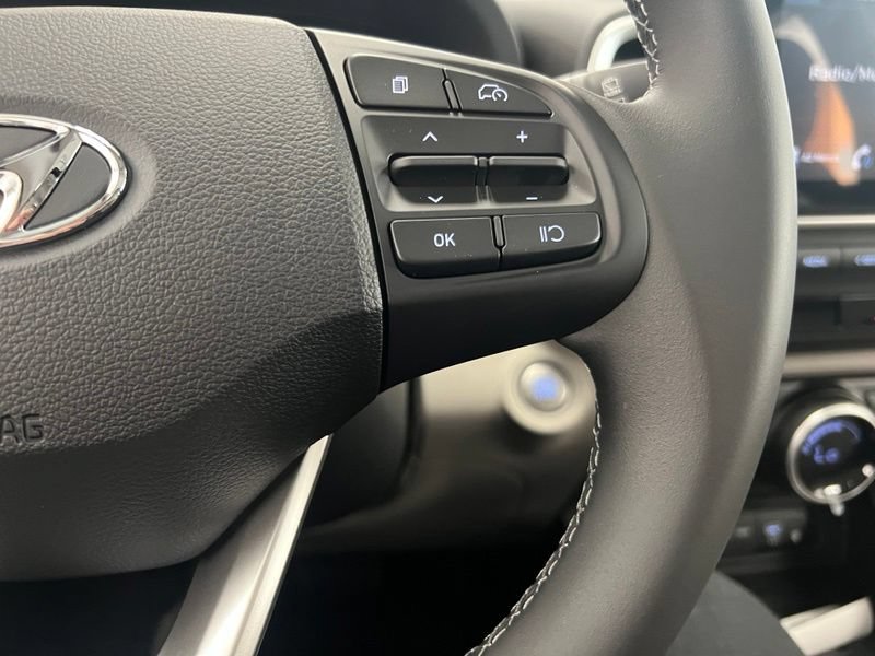 New 2026 Hyundai Venue SEL FWD image 23