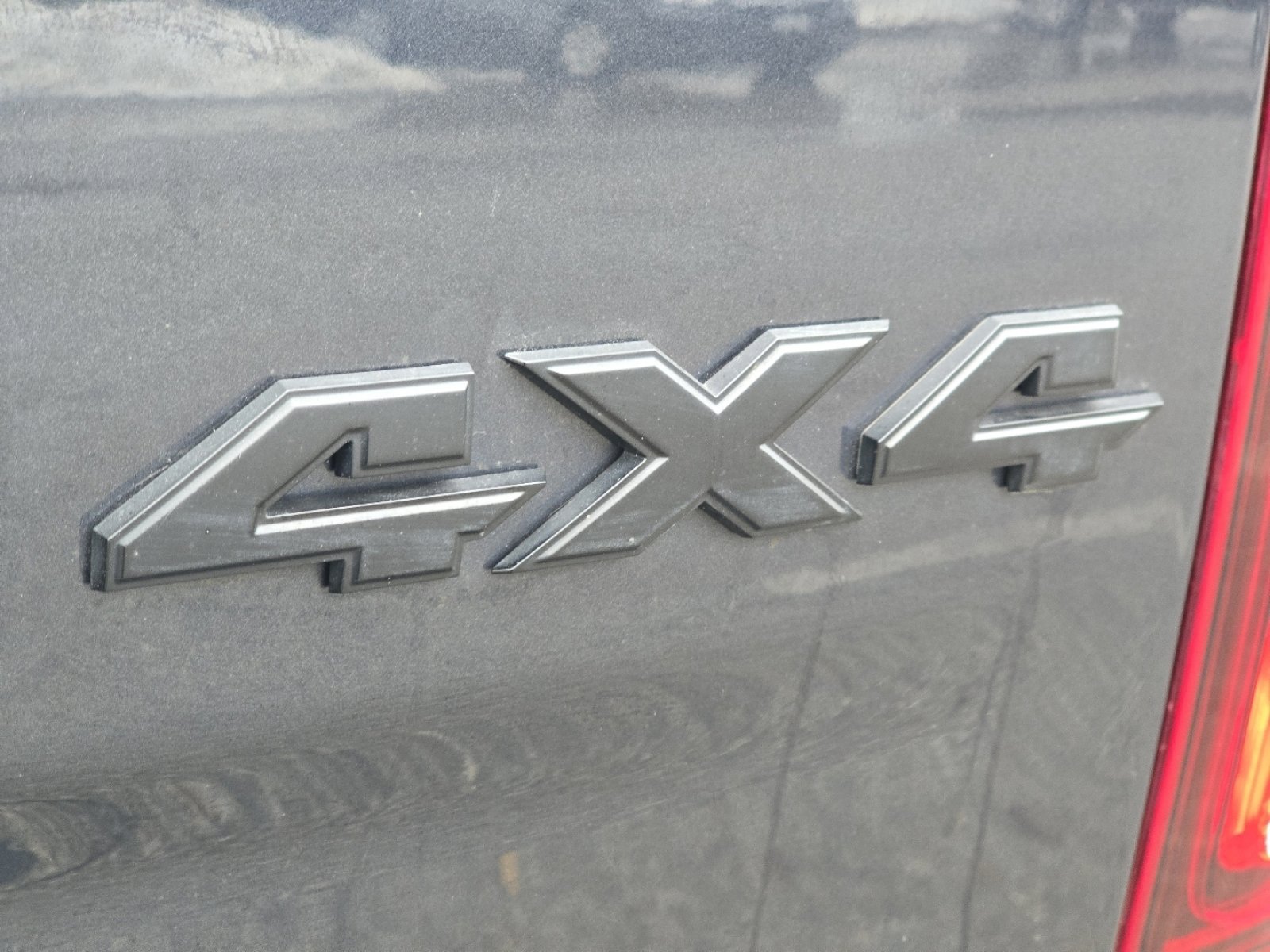 Used 2019 RAM 1500 Classic Warlock image 9