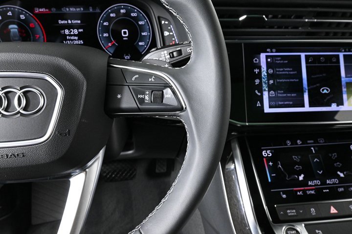 New 2025 Audi Q8 Premium image 11