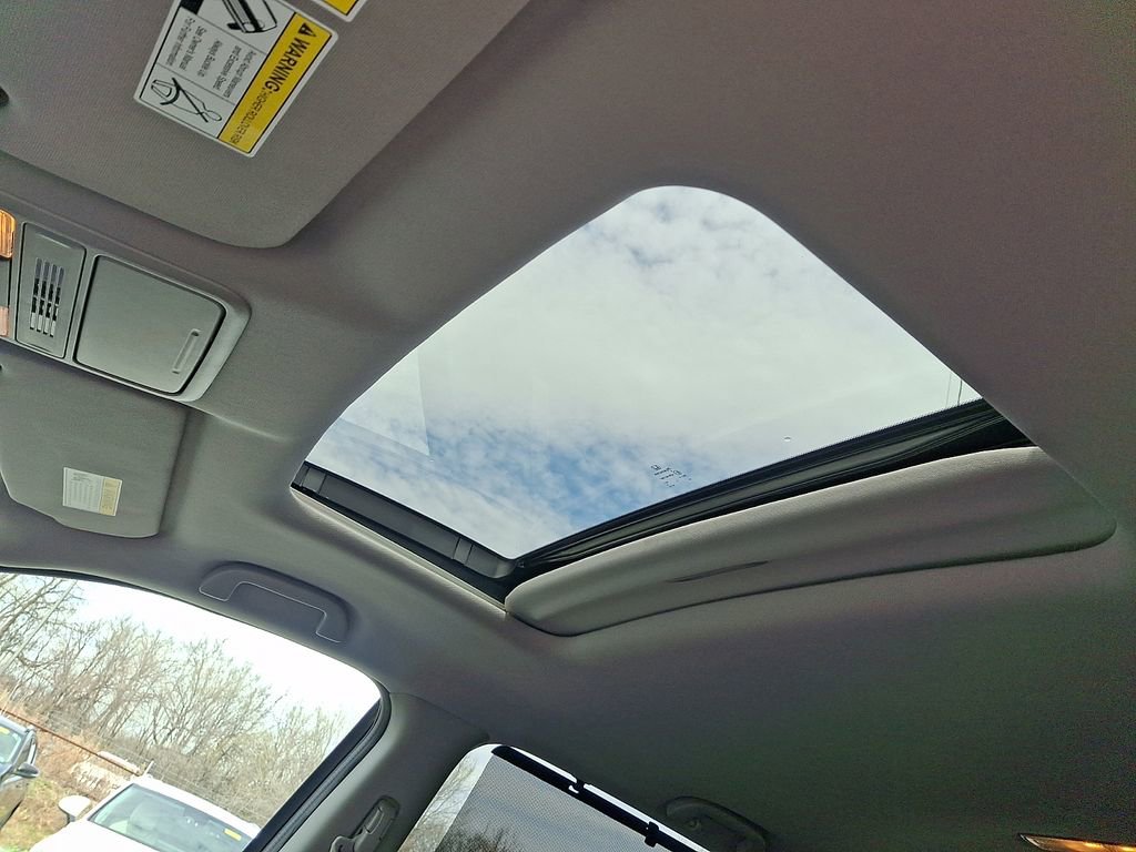 Used 2022 Honda Pilot Special Edition image 17