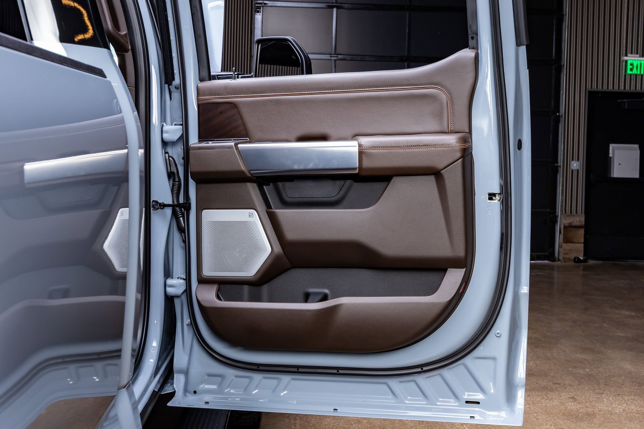 Used 2026 Ford F250 King Ranch w/ Chrome Package image 39