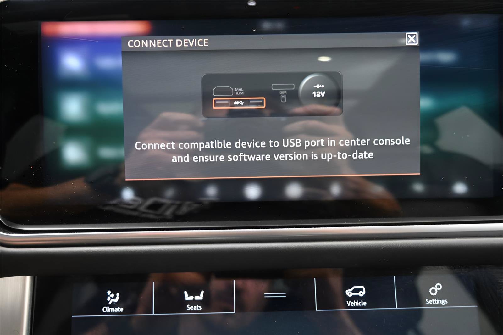 Used 2019 Land Rover Range Rover Supercharged AWD/4WD image 32