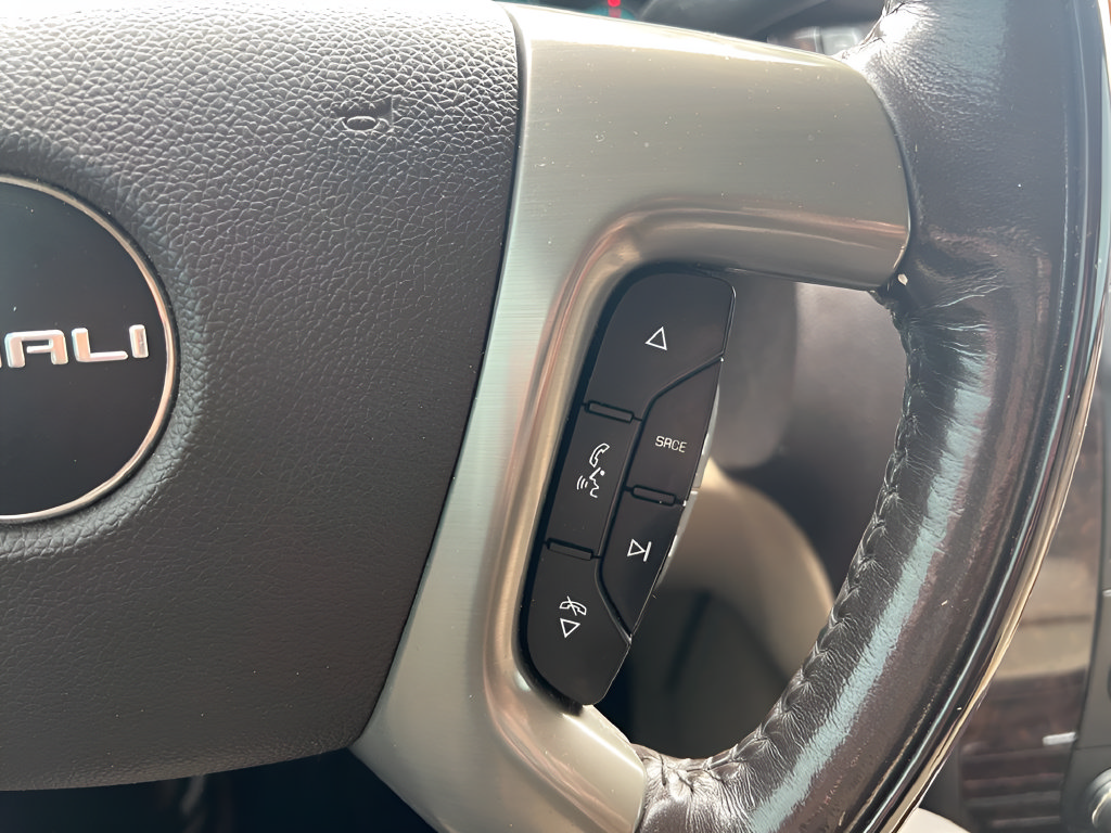 Used 2012 GMC Yukon Denali AWD/4WD image 27