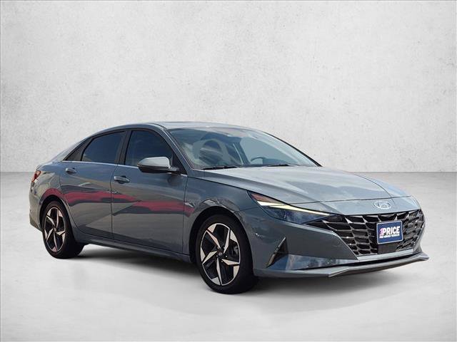 Used 2023 Hyundai Elantra Limited w/ Cargo Package FWD image 3