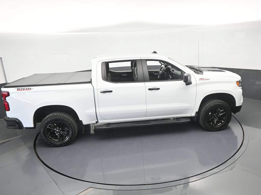 Used 2024 Chevrolet Silverado 1500 LT Trail Boss w/ LT Trail Boss Premium Package AWD/4WD image 63