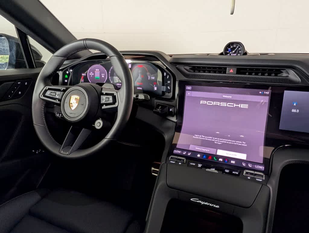 New 2026 Porsche Cayenne S AWD/4WD image 23
