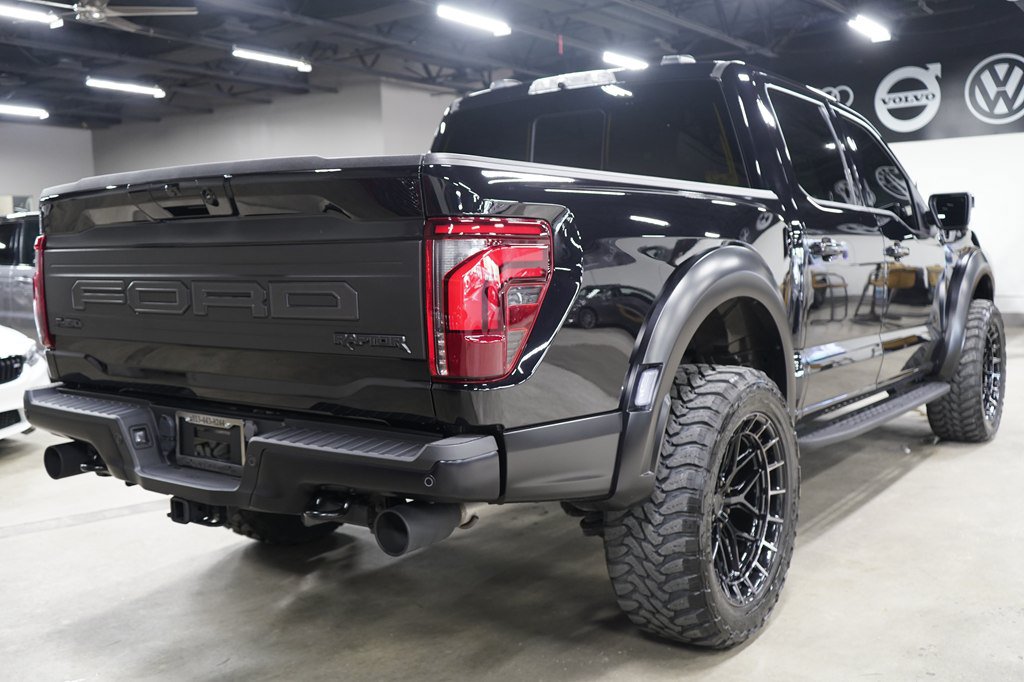 Used 2025 Ford F150 Raptor AWD/4WD image 5
