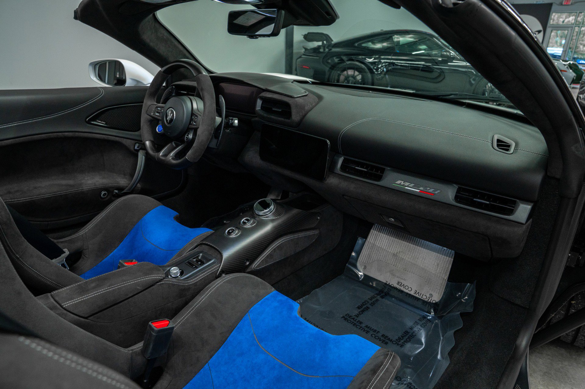 Used 2023 Maserati MC20 Spyder RWD image 13