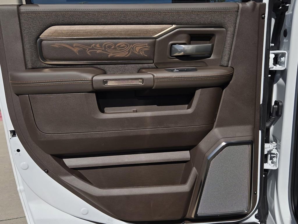 New 2026 RAM 3500 Longhorn image 13