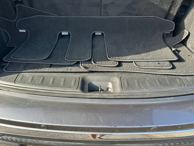 Used 2019 Nissan Pathfinder SL AWD/4WD image 14