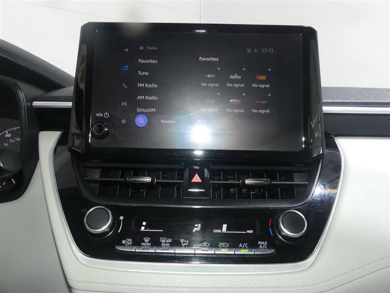 Used 2023 Toyota Corolla Cross L AWD/4WD image 34