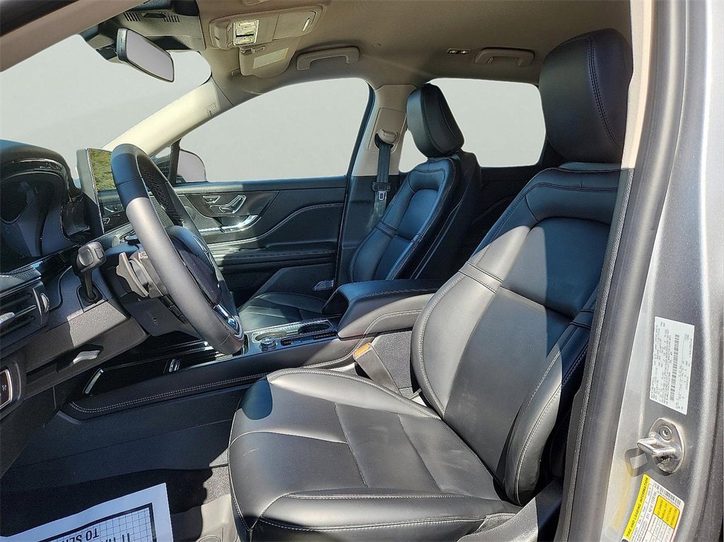 Used 2023 Lincoln Corsair FWD image 13