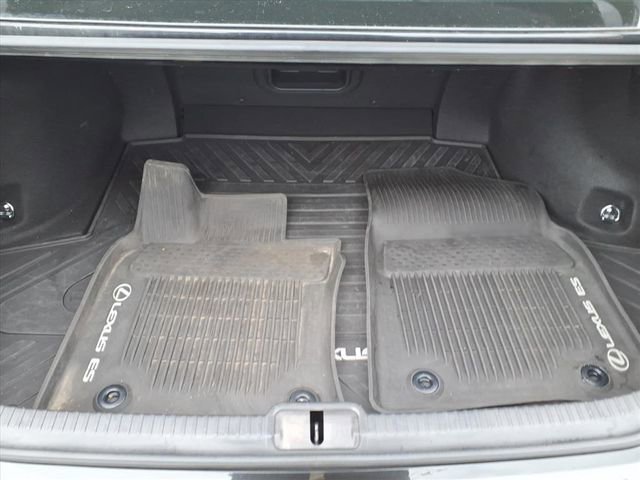 Used 2022 Lexus ES 350 w/ Premium Package image 8