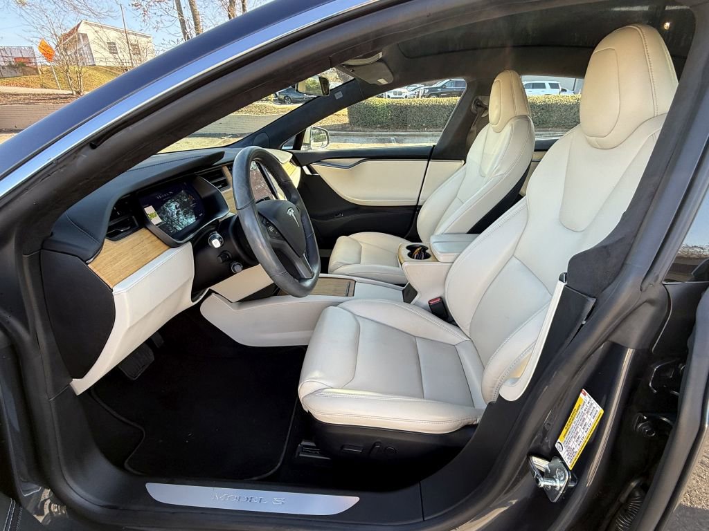 Used 2020 Tesla Model S Long Range Plus image 14