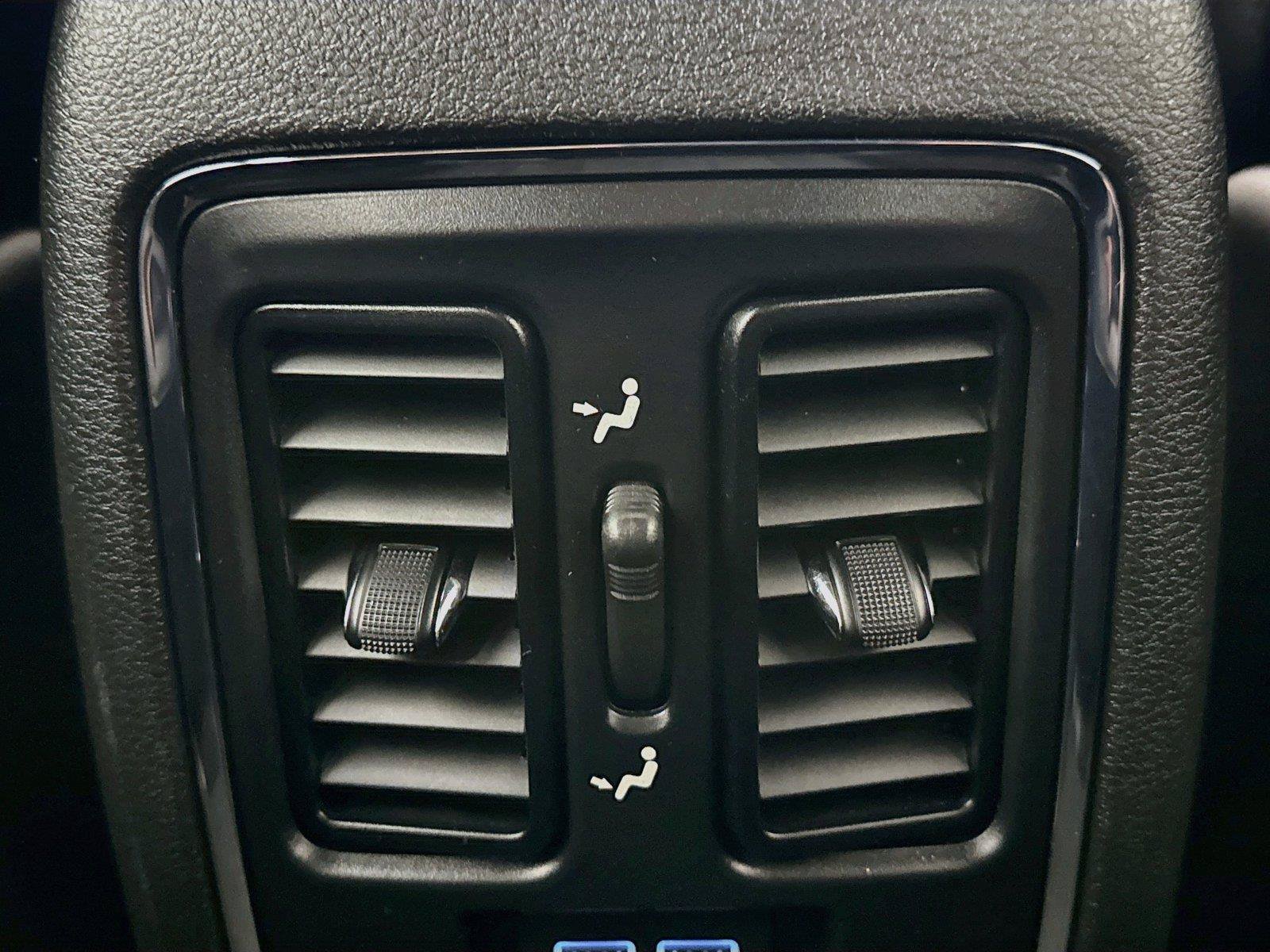 Used 2021 Jeep Grand Cherokee Limited RWD image 38