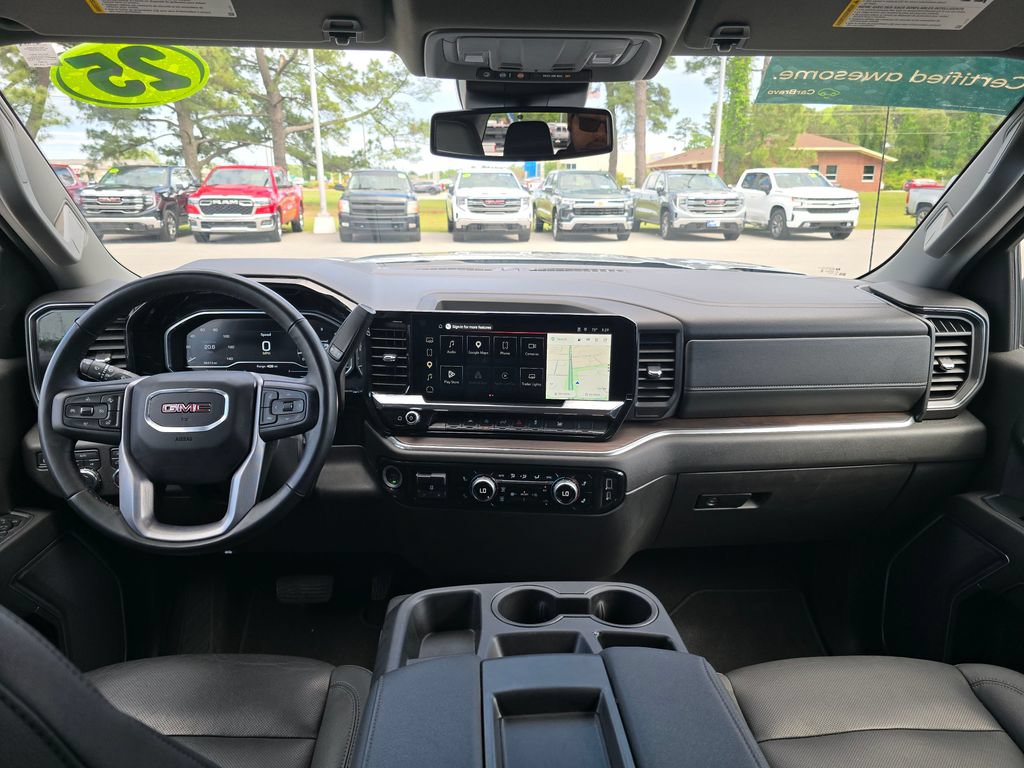 Certified 2025 GMC Sierra 1500 SLT AWD/4WD image 12