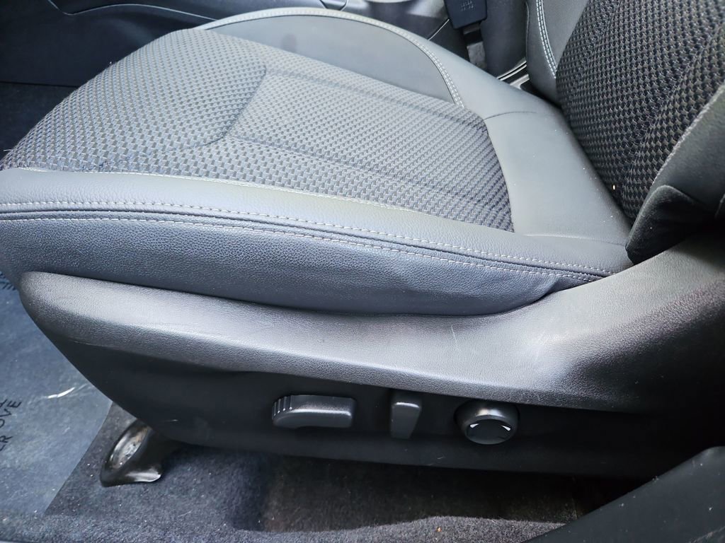 Used 2020 Subaru Forester Premium AWD/4WD image 26