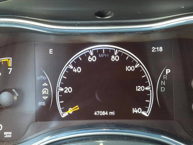 Used 2021 Jeep Grand Cherokee Laredo X AWD/4WD image 11