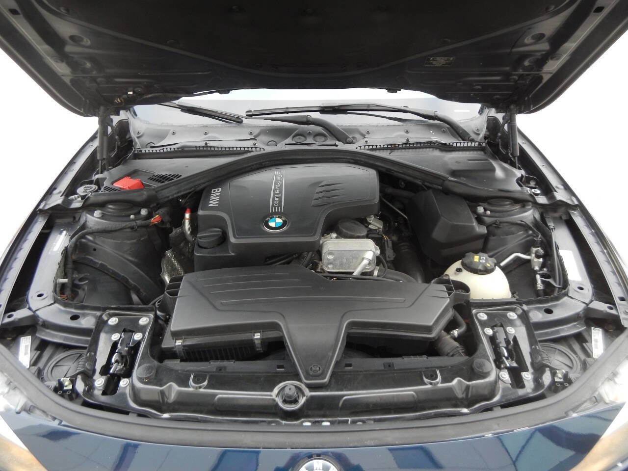 Used 2014 BMW 320i Sedan RWD image 47