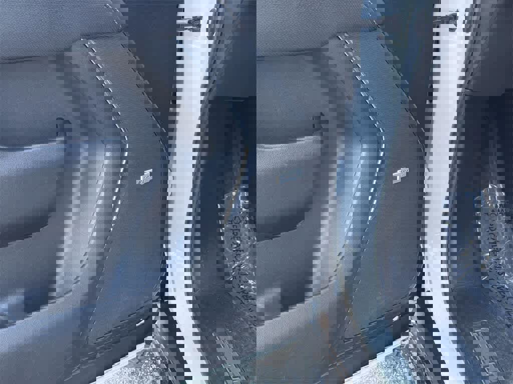 Used 2023 Chevrolet Suburban Premier image 25