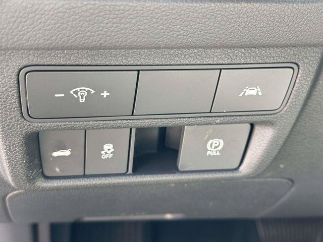 Certified 2023 Hyundai Sonata SEL FWD image 19