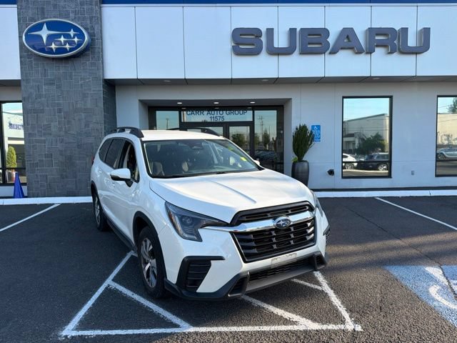 Used 2023 Subaru Ascent Premium w/ Convenience Package AWD/4WD image 1