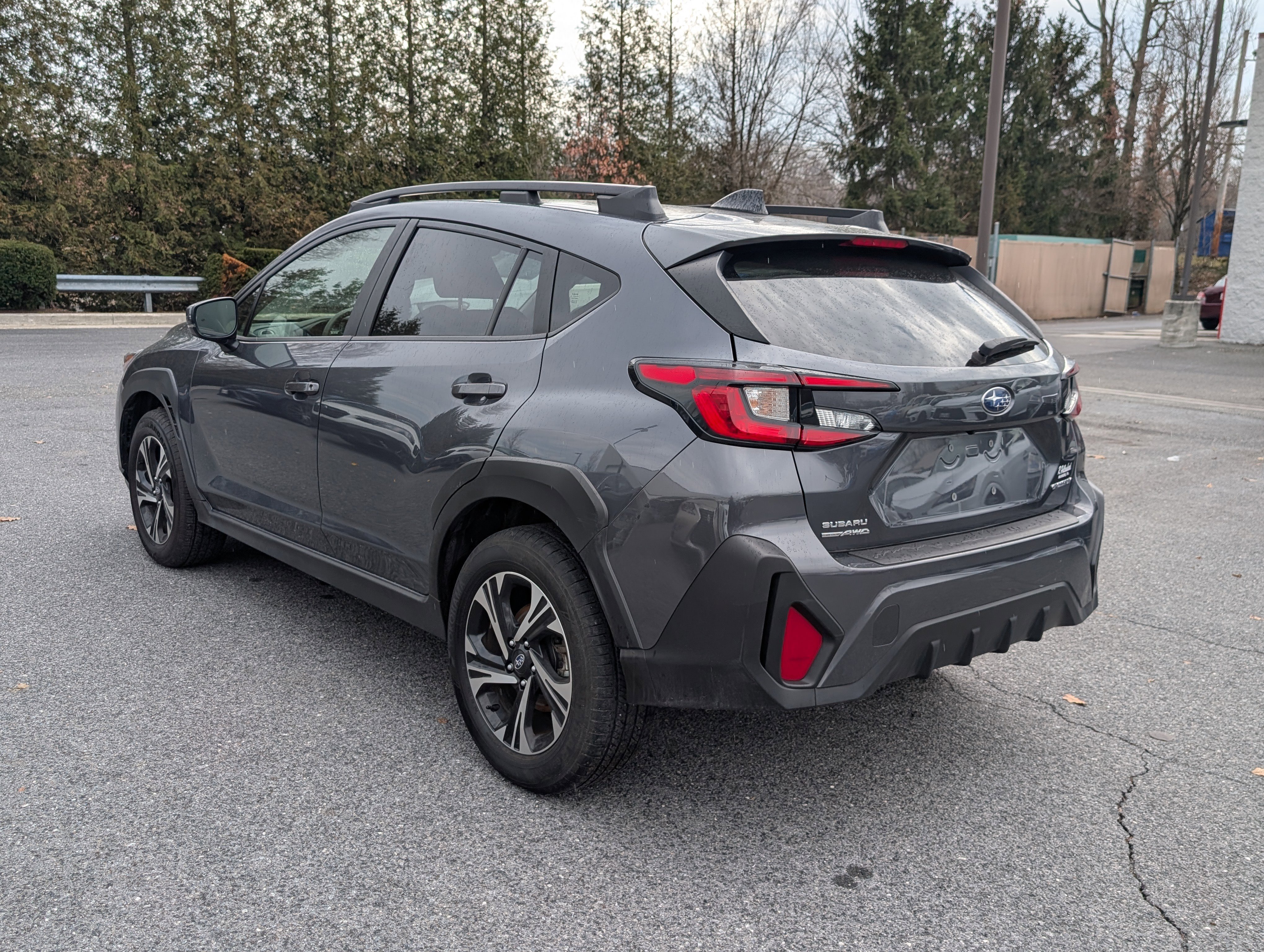 Used 2024 Subaru Crosstrek 2.0i Premium image 5