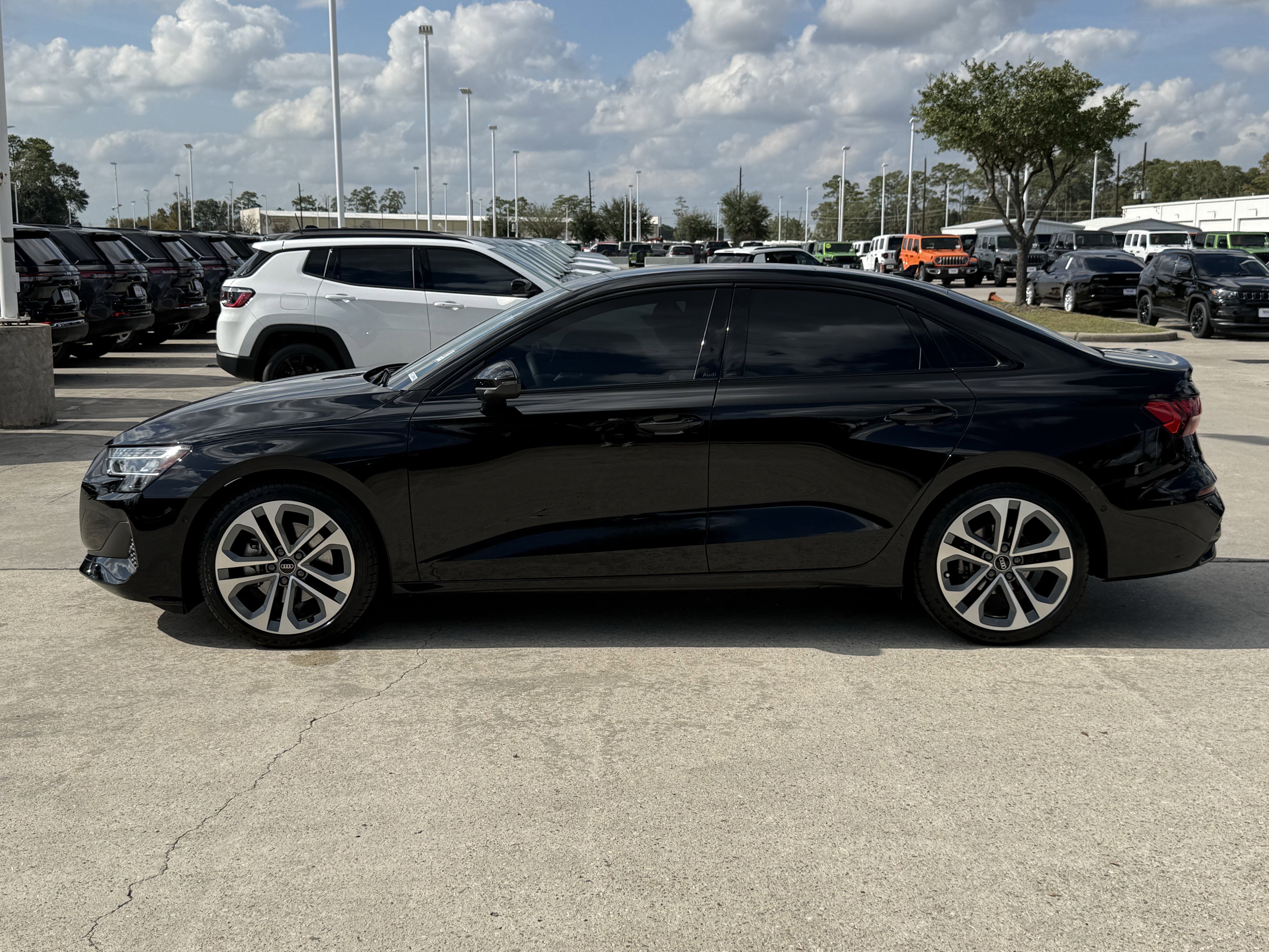 Used 2025 Audi A3 2.0T Premium w/ Black Optic Package image 8