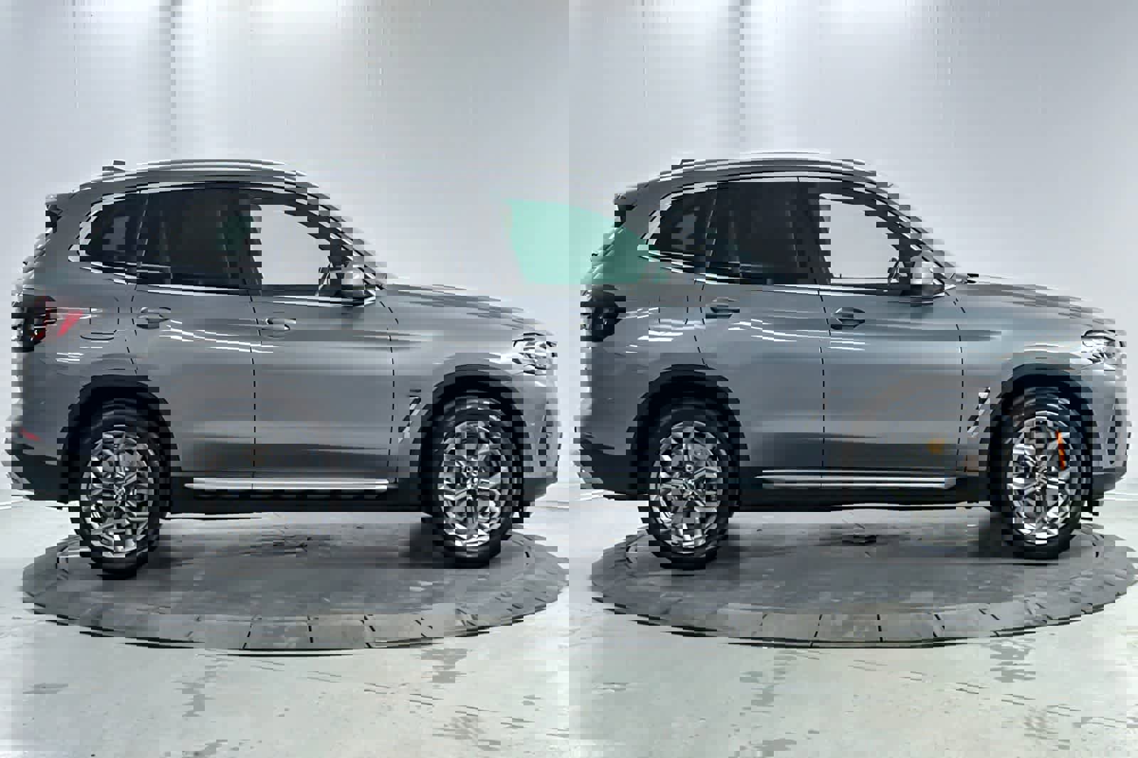 Used 2023 BMW X3 sDrive30i w/ Convenience Package image 8