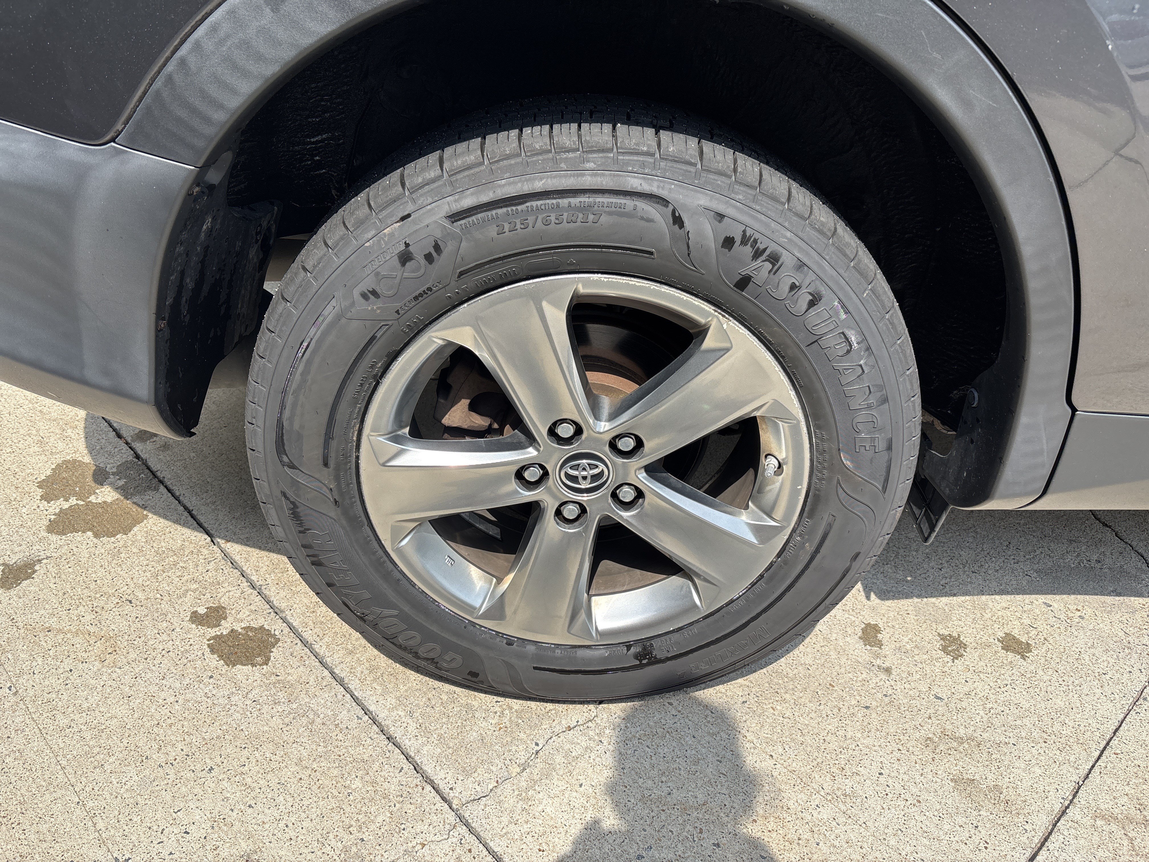 Used 2015 Toyota RAV4 XLE FWD image 36