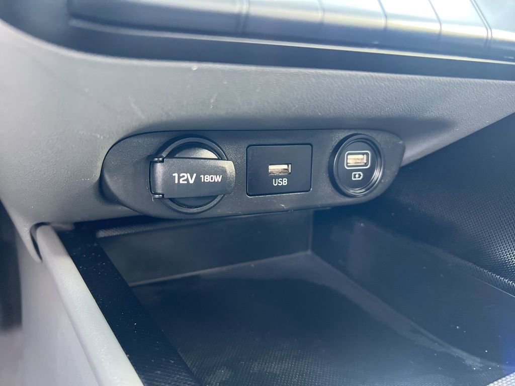 Used 2023 Hyundai Elantra SEL w/ Cargo Package image 50