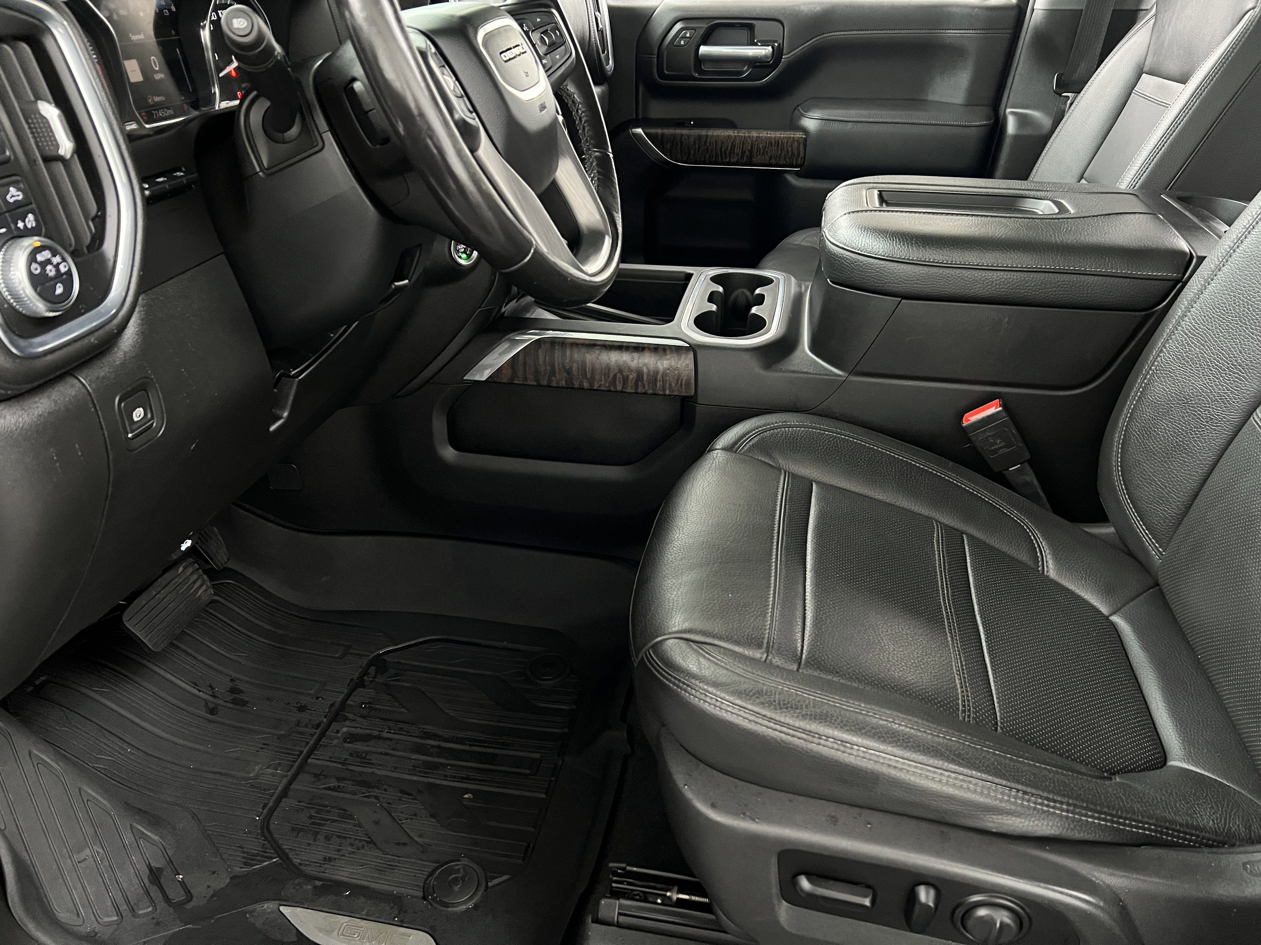 Used 2021 GMC Sierra 2500 Denali w/ Denali Ultimate Package image 16