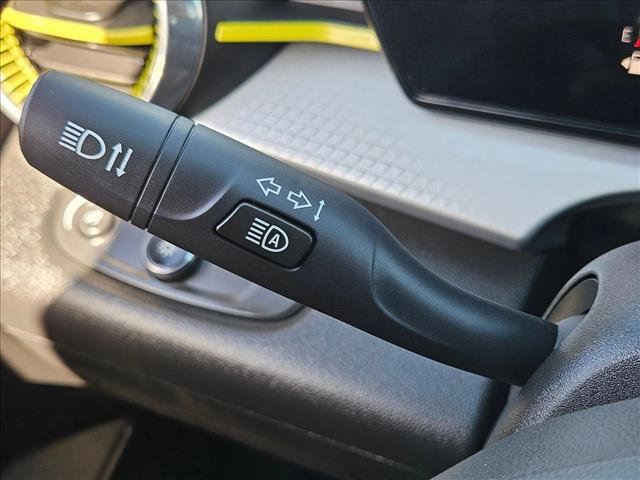 Used 2026 Chevrolet Trax LT w/ LT Convenience Package image 14