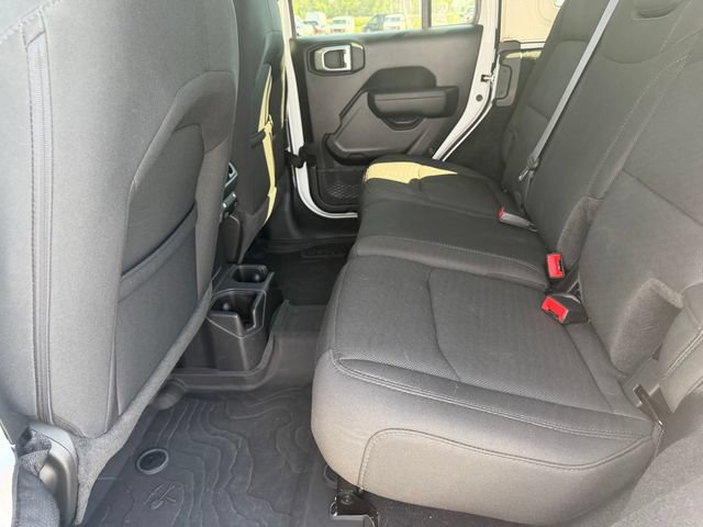 Used 2023 Jeep Wrangler Unlimited Sport AWD/4WD image 19