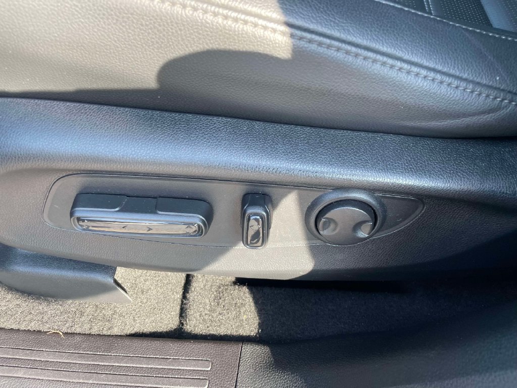Used 2025 Honda CR-V EX-L image 21
