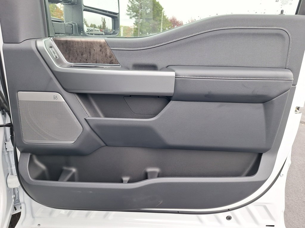 New 2026 Ford F350 Lariat image 17