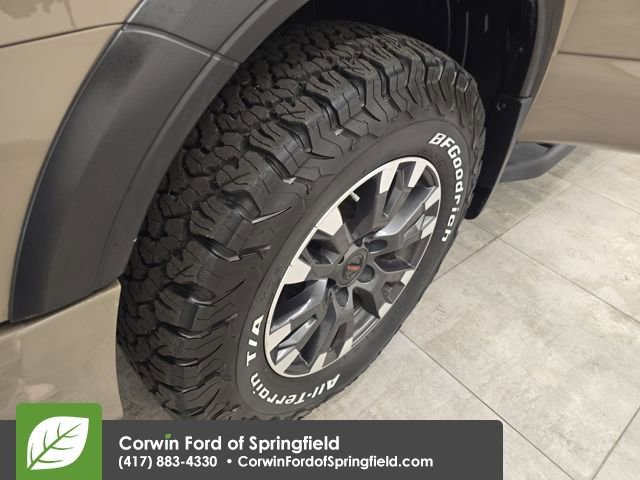 Used 2020 Nissan Titan PRO-4X w/ Pro-4x Convenience Package image 36