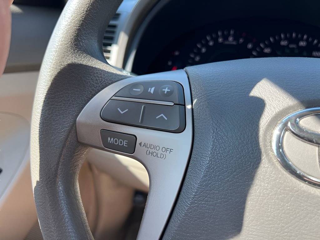Used 2009 Toyota Camry SE FWD image 24