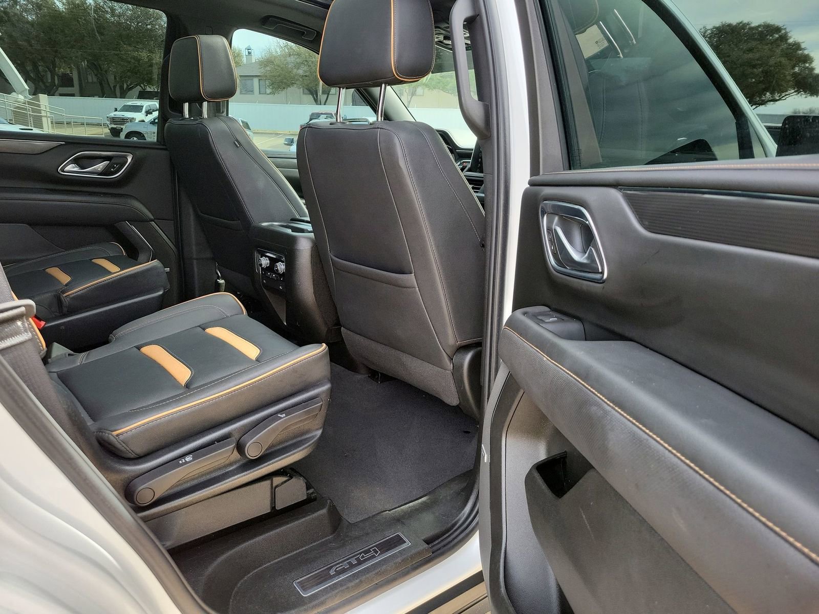 Certified 2023 GMC Yukon AT4 w/ AT4 Premium Plus Package image 28