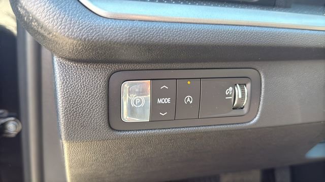 New 2026 Chevrolet Traverse LT w/ Driver Confidence Package FWD image 14