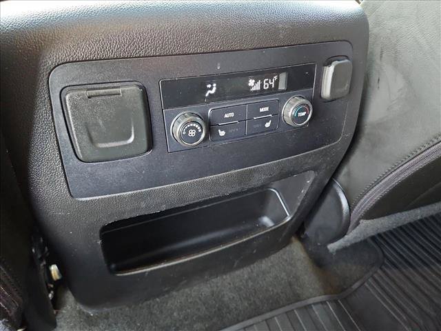 Used 2018 GMC Yukon Denali RWD image 18