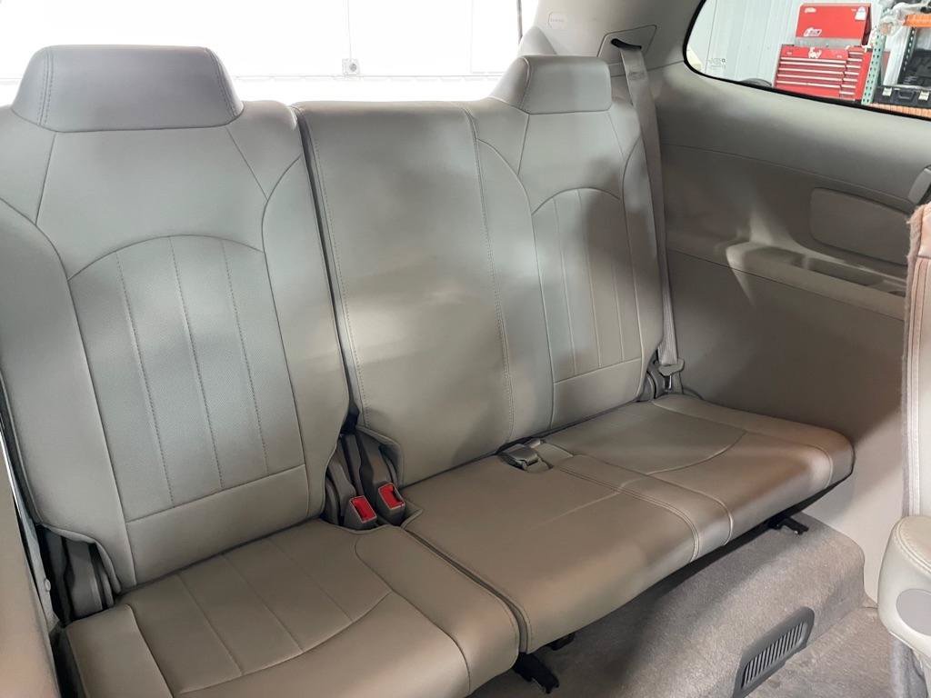 Used 2015 Buick Enclave Leather w/ Trailering Package AWD/4WD image 23