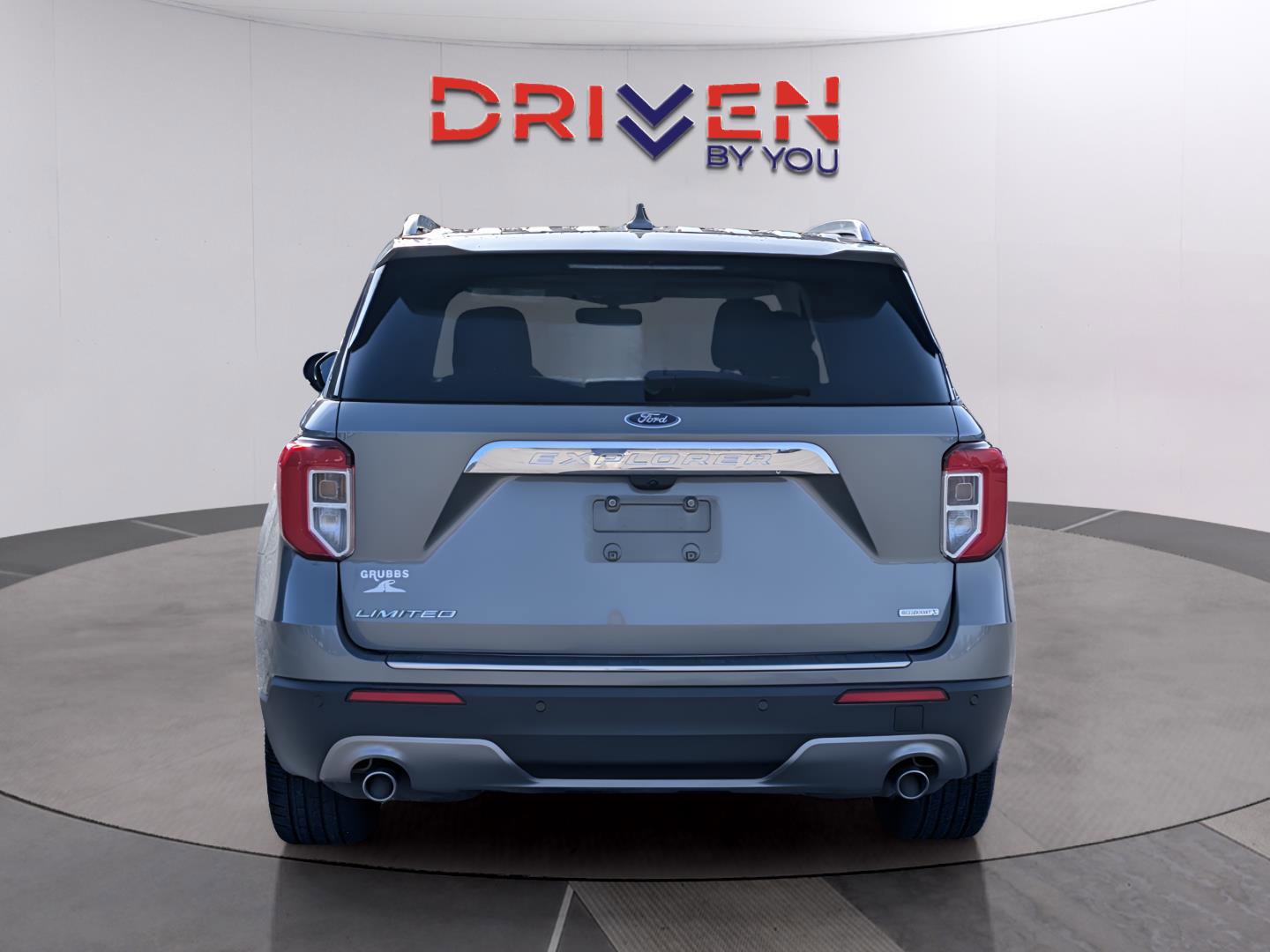 Used 2020 Ford Explorer Limited image 4