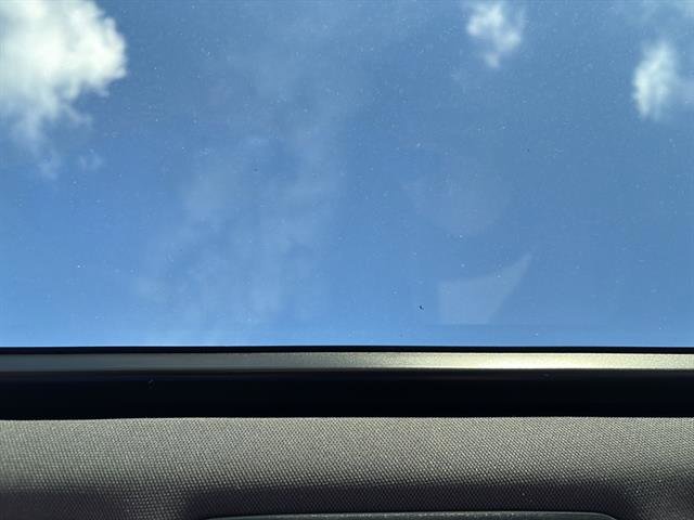 New 2026 Volkswagen Tiguan SE R-Line image 23