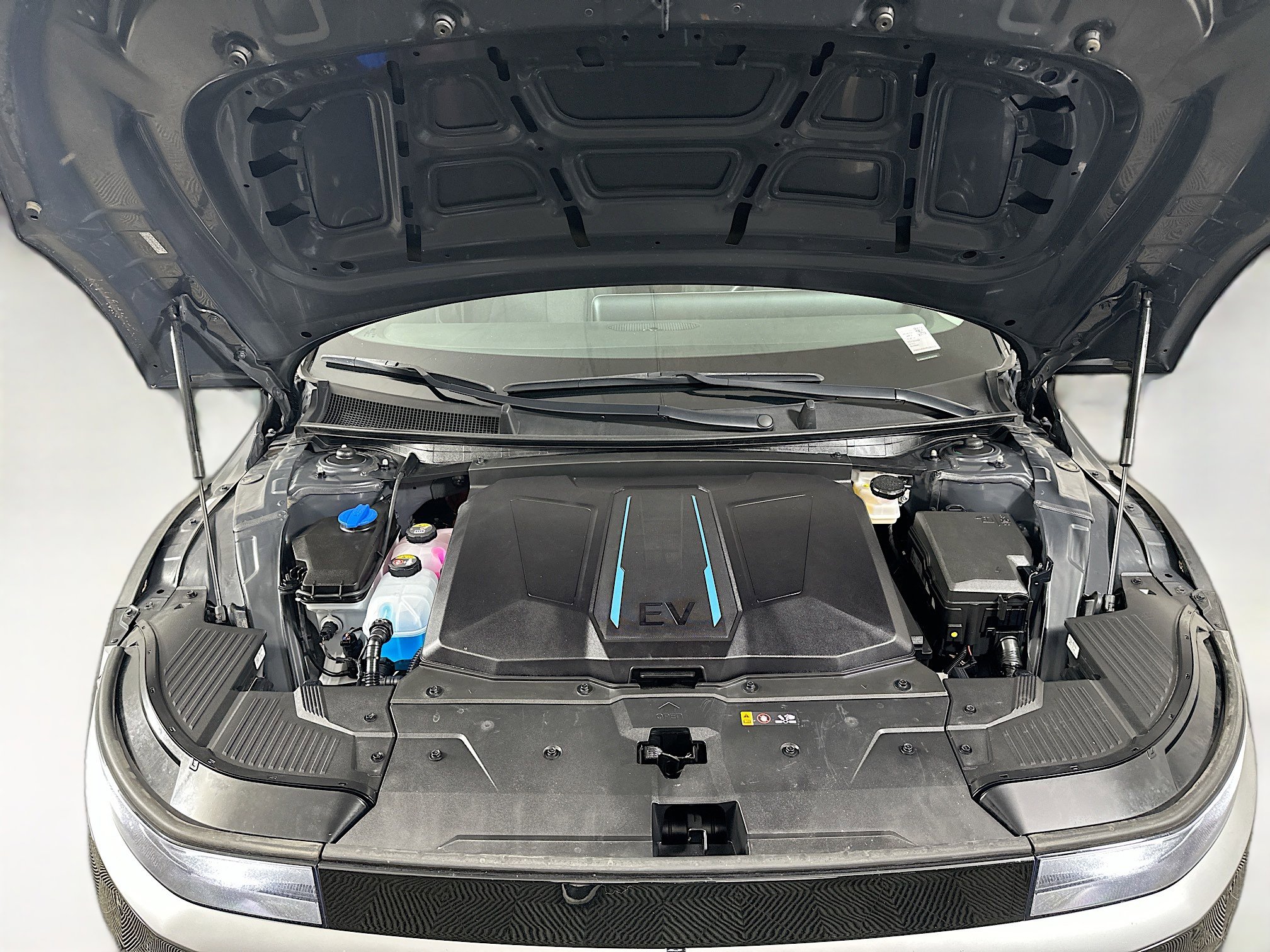 Used 2024 Hyundai Ioniq 5 SEL RWD image 35